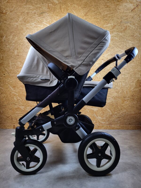 Bugaboo - Donkey Zwillingskinderwagen Geschwisterwagen (2 Sitze / 2 Babywanne) - Weiß in Gutem Zustand / Gut